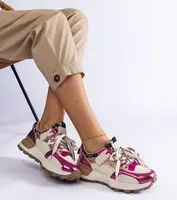 Gemre Pink sneakers adorned with animal motif Soria