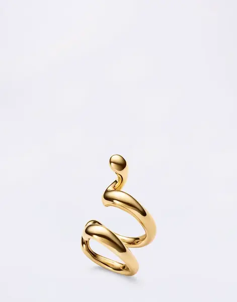 Maria Black Whirl Ear Cuff Gold Gold