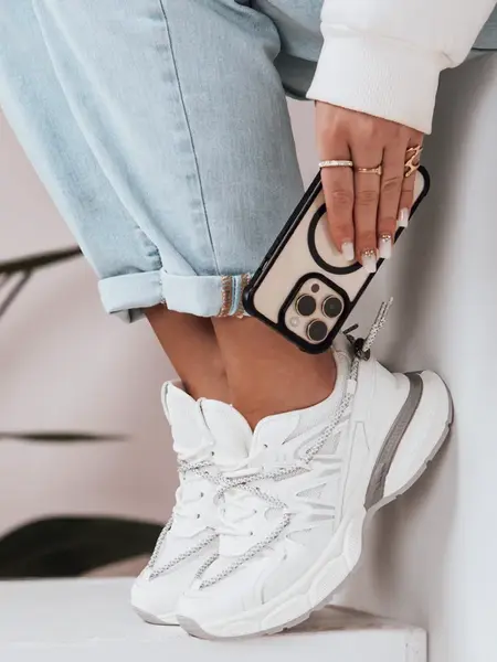 Dámské sportovní tenisky LUXORUNS bílé