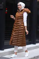 Dlouhá polstrovaná vesta InStyle - bronzová