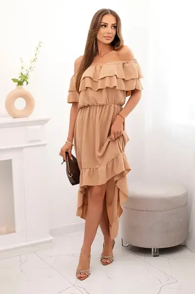 Kesi Włoski Dámské šaty s odhalenými rameny a prodlouženými zády velbloud