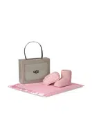 Kojenecké semišové boty UGG BABY CLASSIC AND LOVEY růžová barva, 1157707I