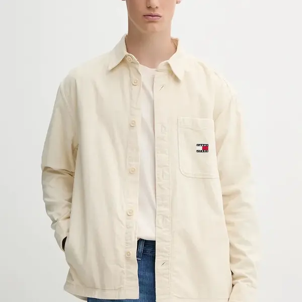 Bavlněná košile Tommy Jeans pánská, béžová barva, regular, s klasickým límcem, DM0DM21698