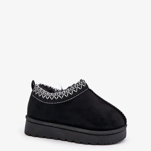 Children's ankle snow boots on a platform insulated with fur black Vilabria
