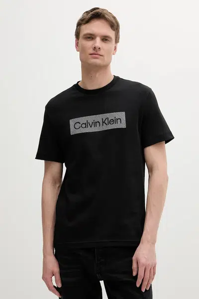 Bavlněné tričko Calvin Klein černá barva, s aplikací, K10K112491