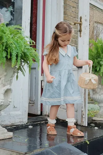 Dětské bavlněné šaty Konges Sløjd CELEBRATION ALLIE SAILOR DRESS GOTS modrá barva, mini, KS103567