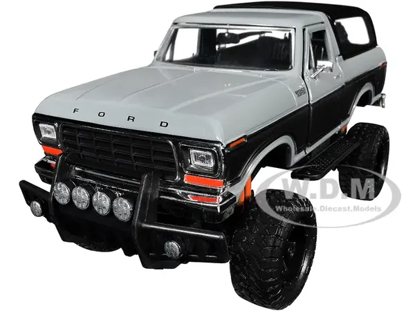 1978 Ford Bronco Custom Gray and Black "Off Road" Series 1/24 Diecast Model Car by Motormax