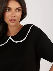 Čierna blúzka s krátkym rukávom