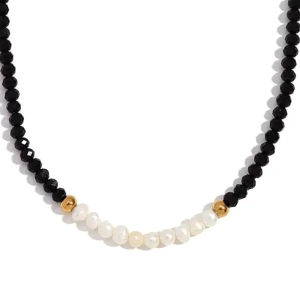 Fashion European Style Pearl Pendant Necklace for Women Handcrafted Stainless Steel Freshwater Pearl Deep Cut Crystal