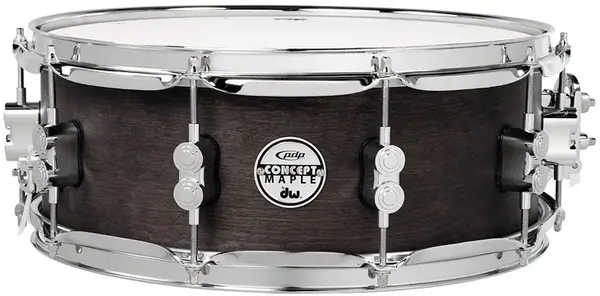 PDP 14"x5,5" Black Wax Maple snare