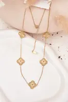 Zlatý náhrdelník z nerezavějící oceli s květinami