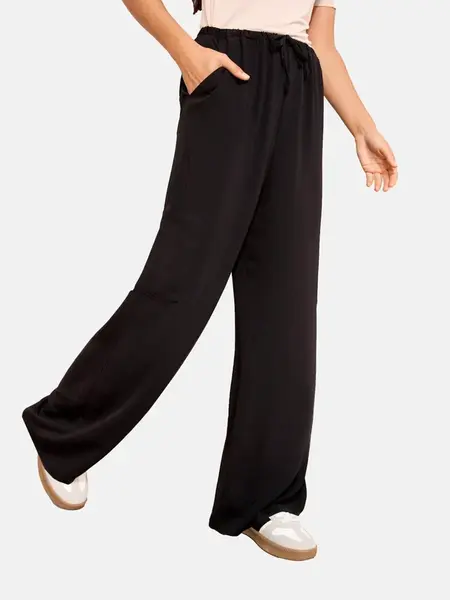 Friends Like These Nohavice  čierna