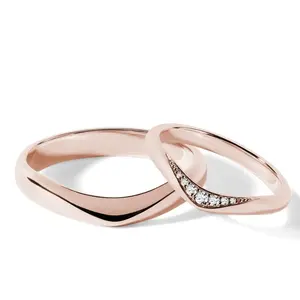 Originální snubní prsteny v růžovém zlatě KLENOTA