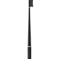 Piuma Zubní kartáček s aktivním uhlím Soft 1 ks Perfect Black