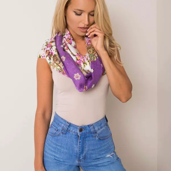 Banna-AT-CH-Q7-4-purple