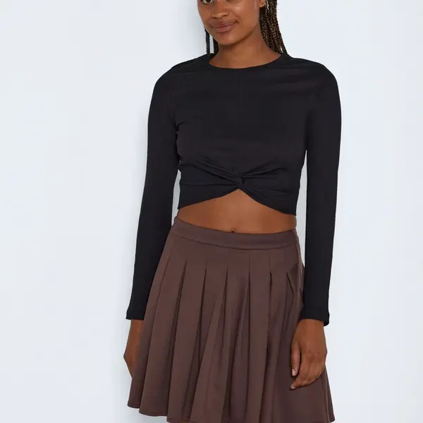 Černé tričko s dlouhým rukávem Noisy May Drakey - Dámské