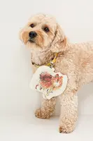 Přívěsek Medicine béžová barva