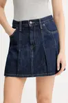 Džínová sukně Levi's tmavomodrá barva, mini, áčková, 001VO