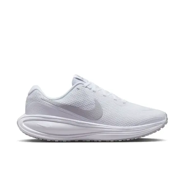 Nike Revolution 8 38
