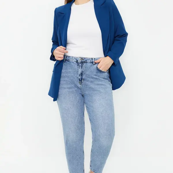 Trendyol Curve světle modré džíny s vysokým pasem ve stylu mom jeans