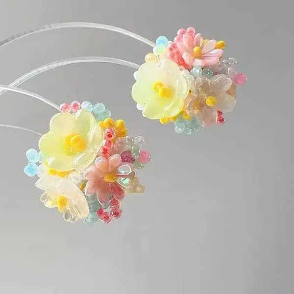 Flower Glass Plastic Stud Earrings
