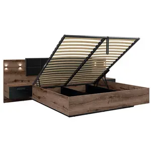 Petits-meubles BOXSPRING POSTEL 180/200 Romane Dřevo a černá