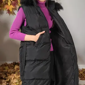Z6744 DEWBERRY DÁMSKA VESTA-TMAVÁ ČIERNA