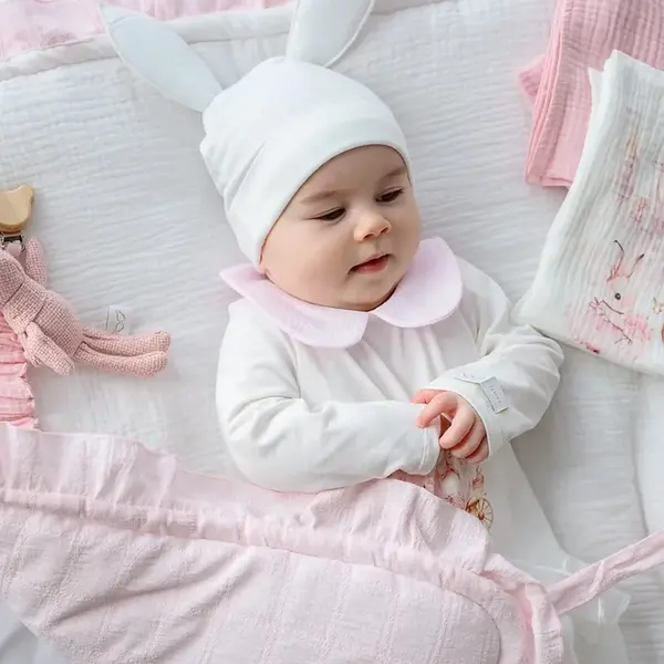 Dětská čepice Jamiks LEANDRA béžová barva, z tenké pleteniny, JWH018