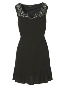 KOROSHI Šaty  čierna