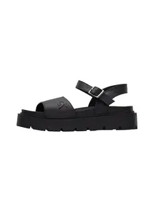 Calvin Klein Jeans Sandále 'NINA'  čierna