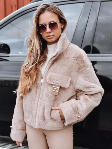 Dámská zimní bunda z umělé kožešiny