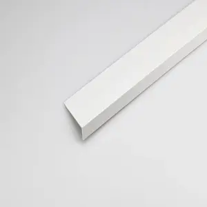 Profil uholníkový sivý satén 30x20x1000