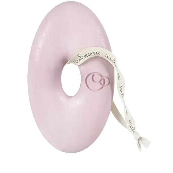 Foamie Shower Bar Cherry Rice tuhá sprchová péče 80 g