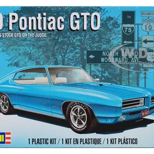 Level 4 Model Kit 1969 Pontiac GTO 2-in-1 Kit 1/24 Scale Model by Revell