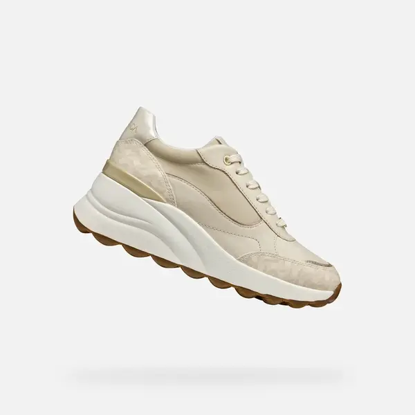 Cream women's sneakers Geox Spherica EC13 - Women's