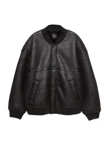 Pull&Bear Prechodná bunda  čierna