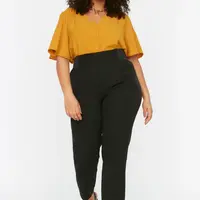 Dámské kalhoty Trendyol Curve