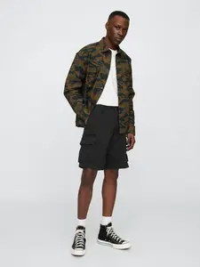 GAP Cargo Shorts - Men's