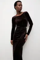 Velurové šaty Answear.LAB