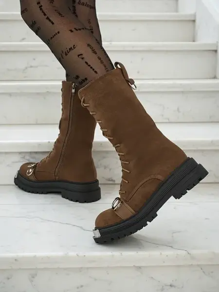 Dámské kotníkové boty Resti Flora