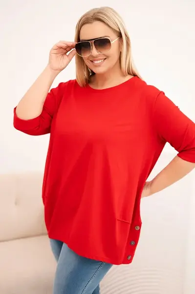 Kesi Dámska blúzka Plus Size z bavlny s ozdobnými gombíkmi a vyhrnutými rukávmi červená