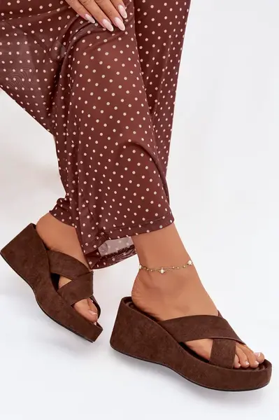 Dámske platformové šľapky z eko semišu