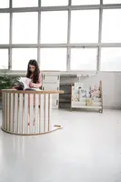 Montessori hojdačka so šmýkľavkou rebrík a pultom 3v1 biela