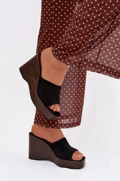 Dámske platformové šľapky Ravelia čierne