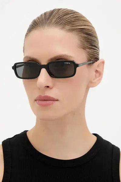 Vogue Slnečné okuliare VOGUE
