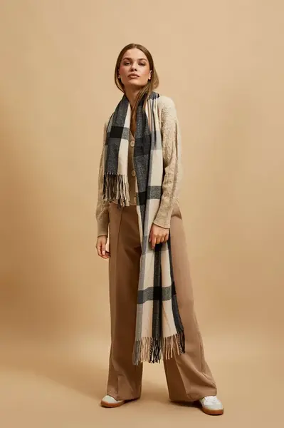 Marisse Blue Checkered Scarf
