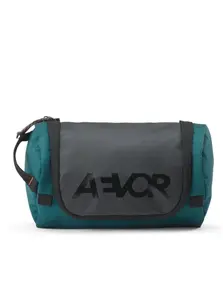 Aevor toaletní taška Wash Pack Proof Evergreen 3,5 L | Černá | Objem 3,5 L