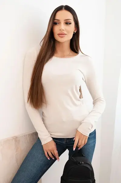Kesi Włoski Dámsky viskózový sveter s okrúhlym výstrihom a priliehavým strihom béžový
