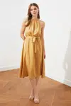 Dámske šaty Trendyol TWOSS19EL0155/PİNK