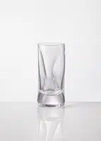 Pomačkaná sklenice na vodu - Lukáš Houdek